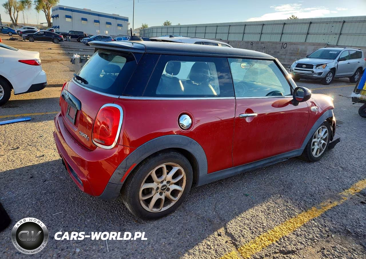 2015 Mini Cooper S VIN:WMWXP7C57F2C60399 - 3