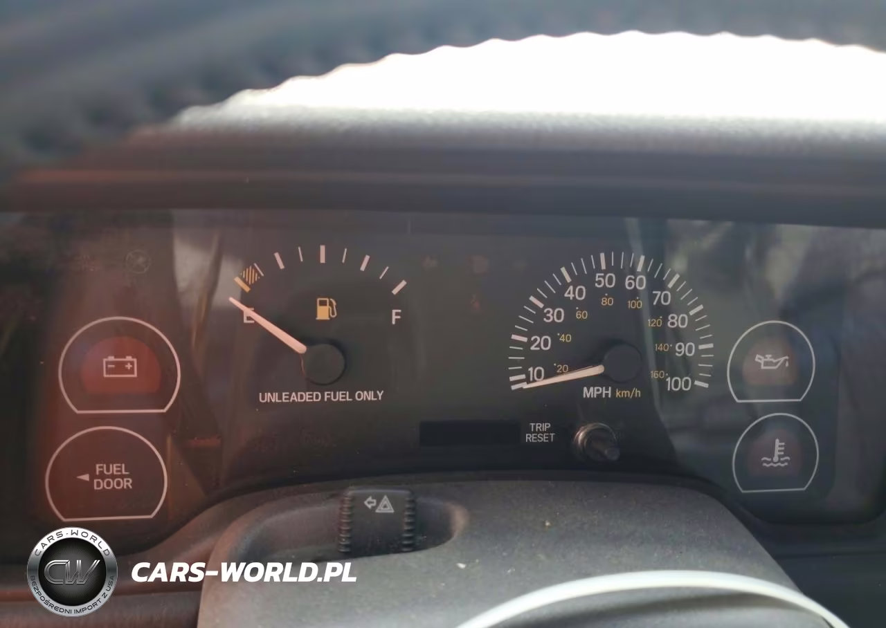 1999 Jeep Cherokee Se VIN:1J4FF28S8XL647789 - 9