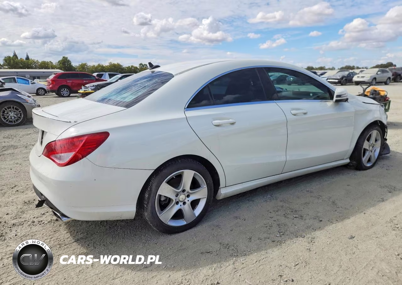 2015 Mercedes-Benz Cla 250 VIN:WDDSJ4EB9FN218737 - 3