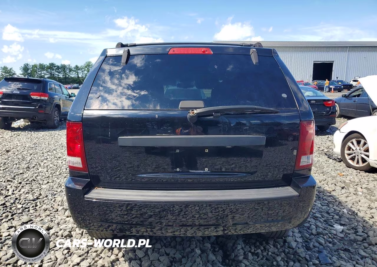 2007 Jeep Grand Cherokee Laredo VIN:1J8GR48K97C623832 - 6