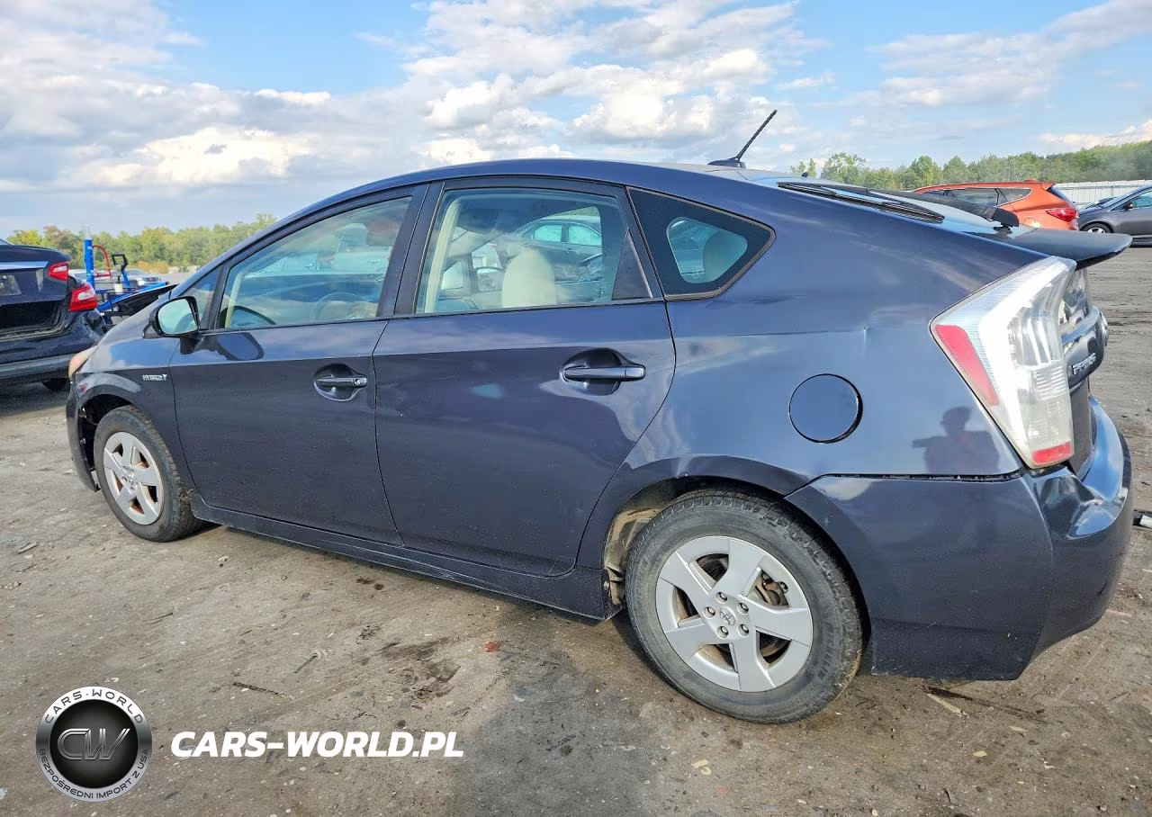 2011 Toyota Prius Three VIN:JTDKN3DU0B0302223 - 2