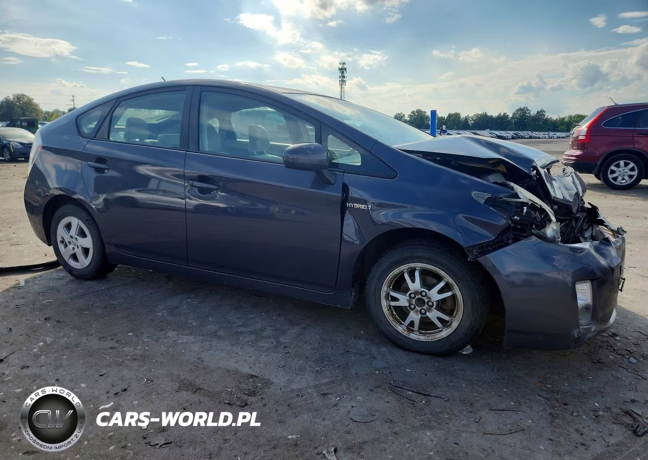 2011 Toyota Prius Three VIN:JTDKN3DU0B0302223 - 4