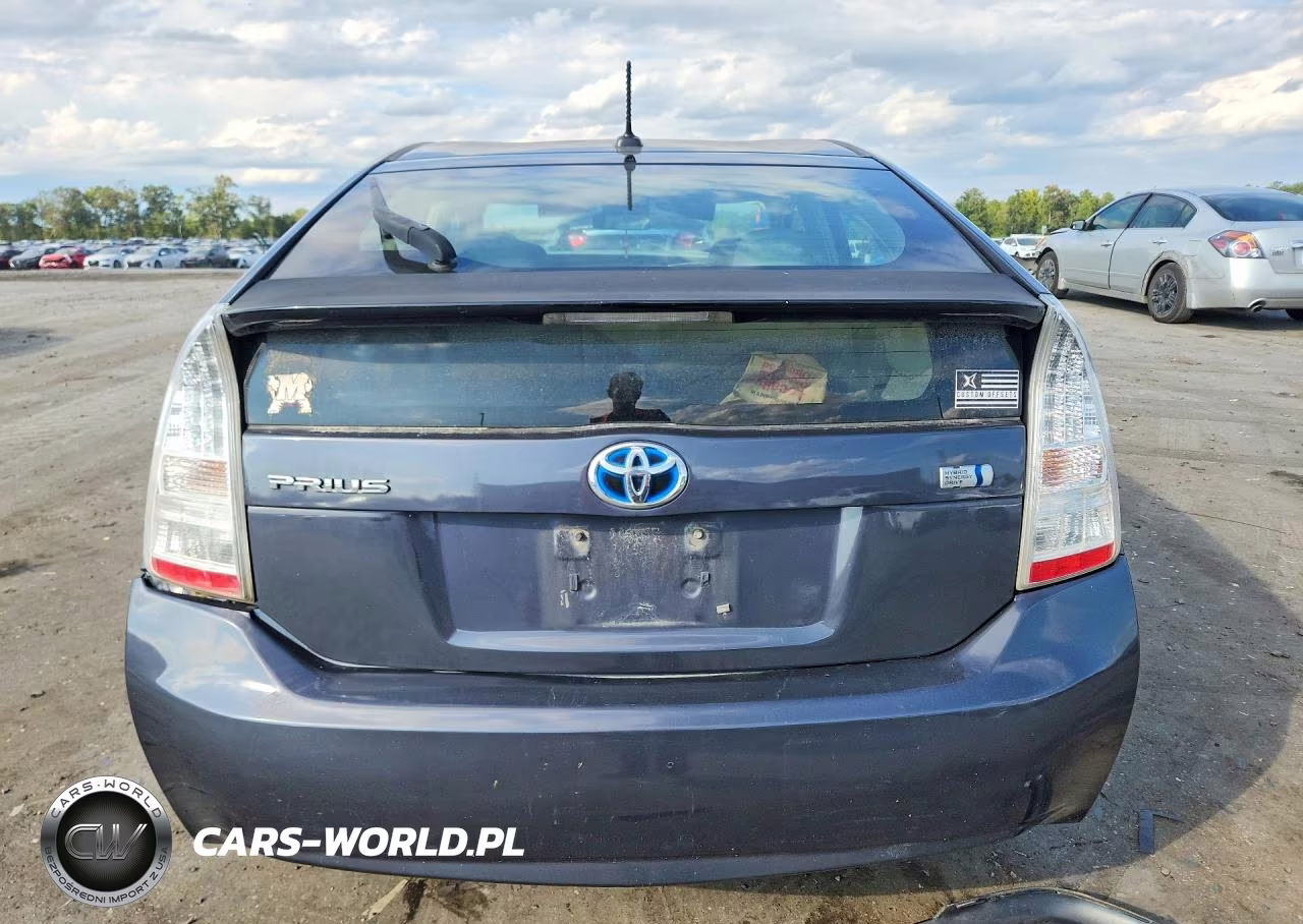 2011 Toyota Prius Three VIN:JTDKN3DU0B0302223 - 6