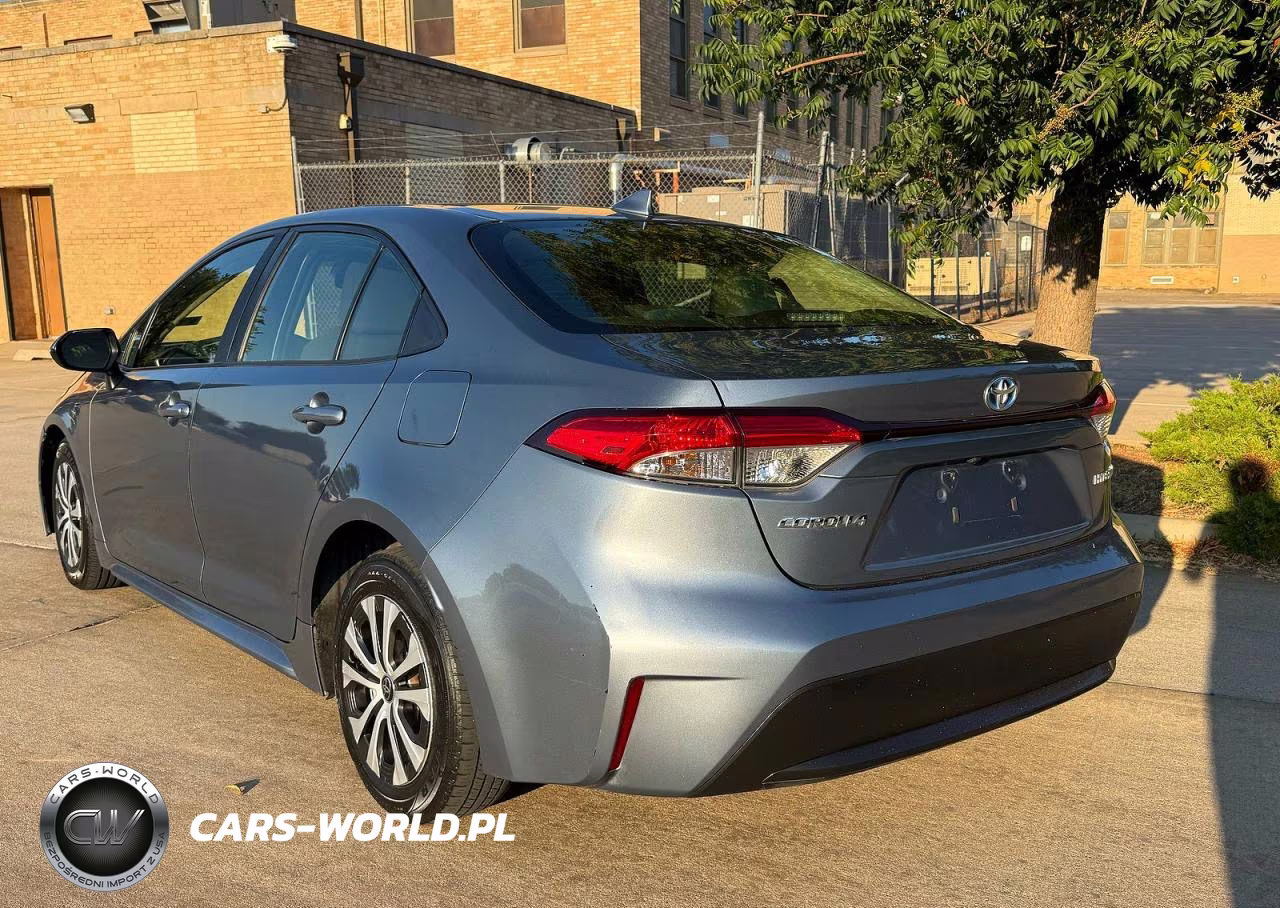 2022 Toyota Corolla Le VIN:JTDEAMDE3NJ050019 - 3