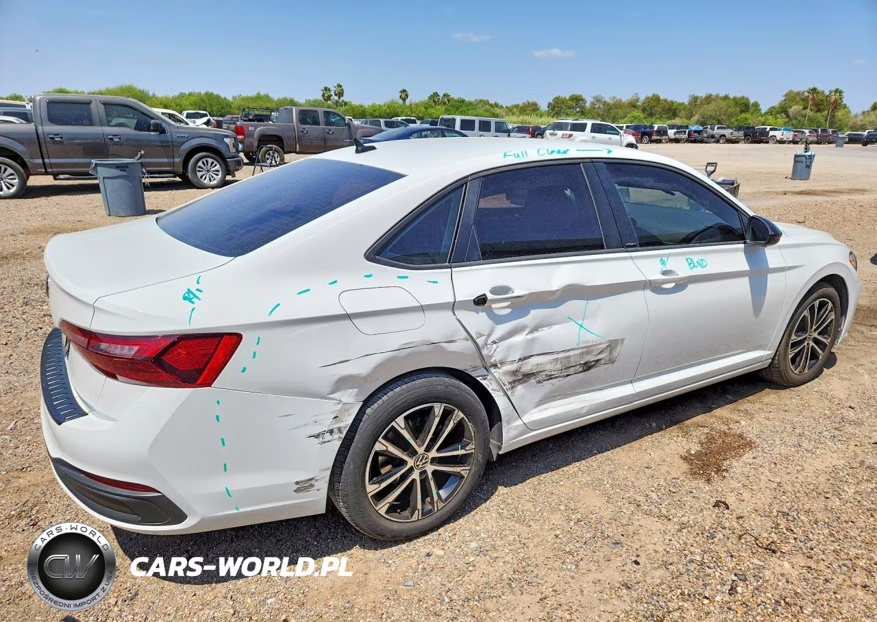 2023 Volkswagen Jetta Sport VIN:3VWBM7BU4PM025039 - 3