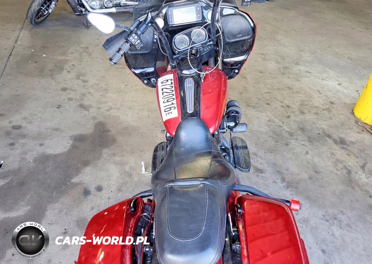 2018 Harley-Davidson Fltrxs Road Glide Special VIN:1HD1KTC19JB678030 - 6