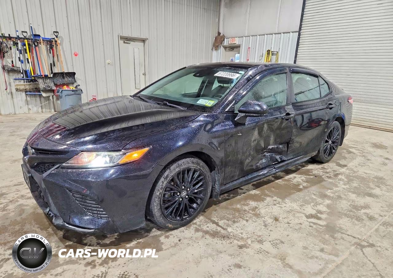 2020 Toyota Camry Se Nightshade