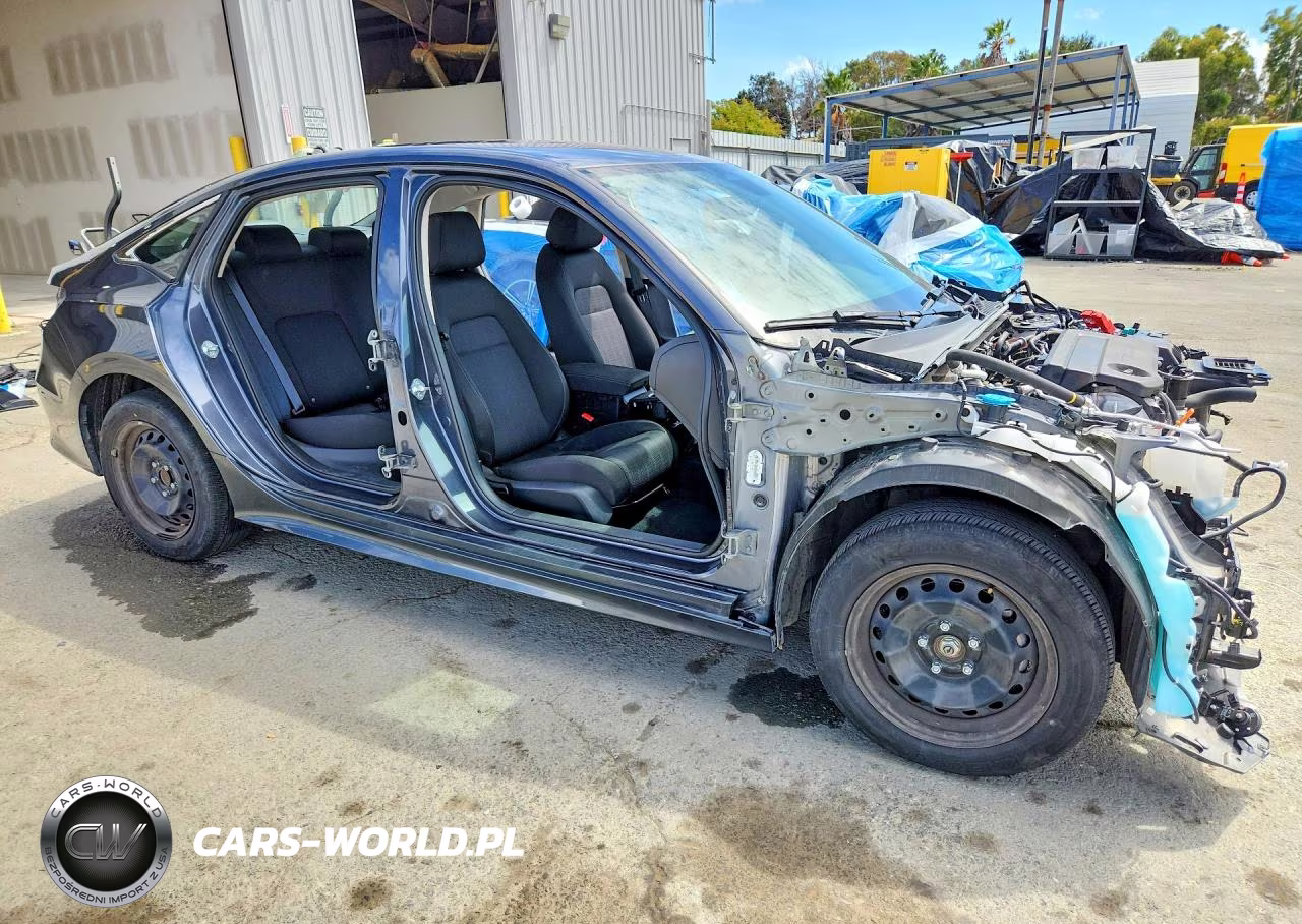 2025 Honda Civic Lx VIN:2HGFE2F20SH596727 - 4