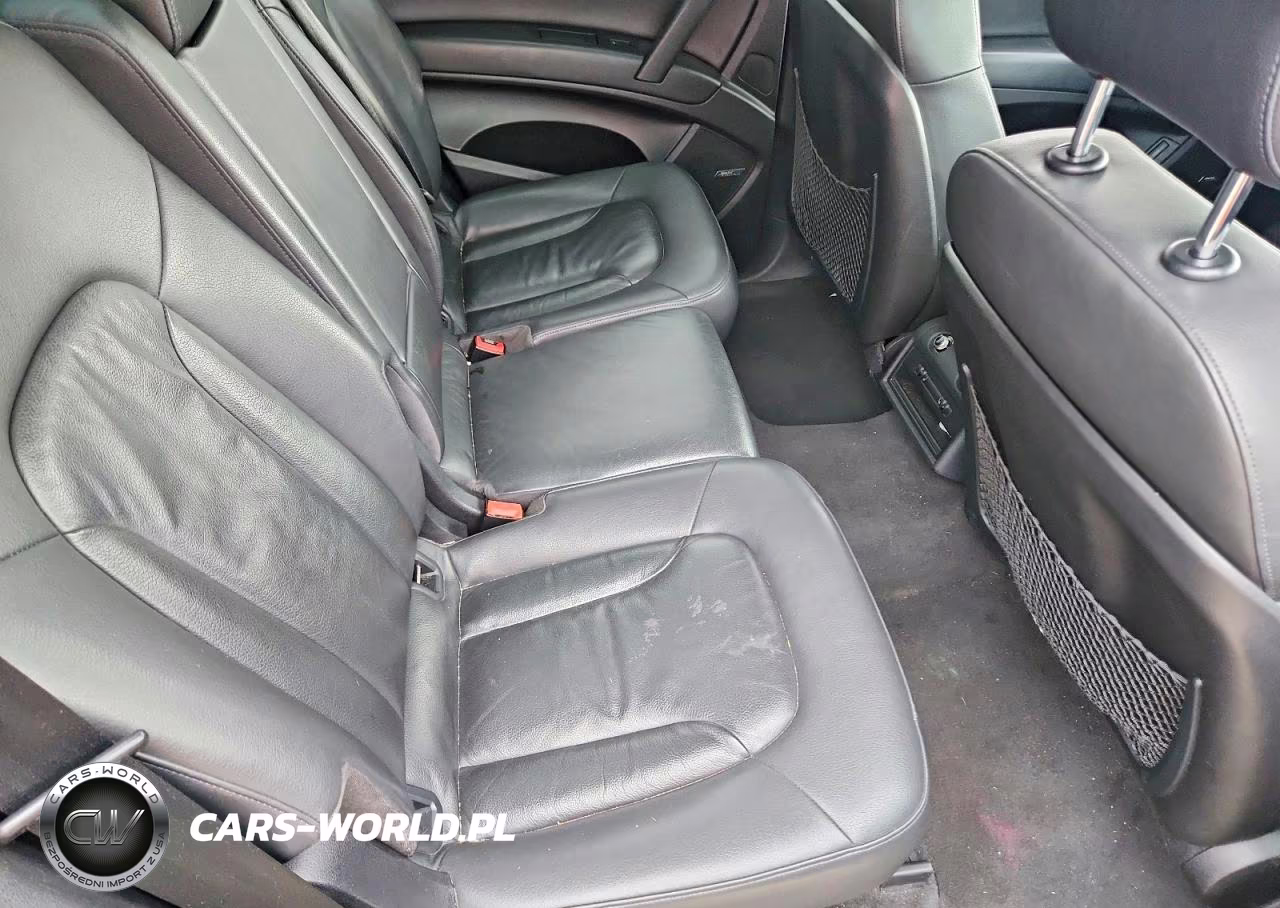 2011 Audi Q7 Premium Plus VIN:WA1LGAFE6BD003475 - 12
