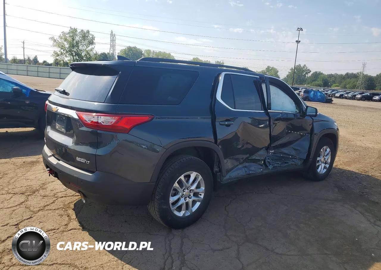 2019 Chevrolet Traverse Lt VIN:1GNEVGKW7KJ210536 - 3