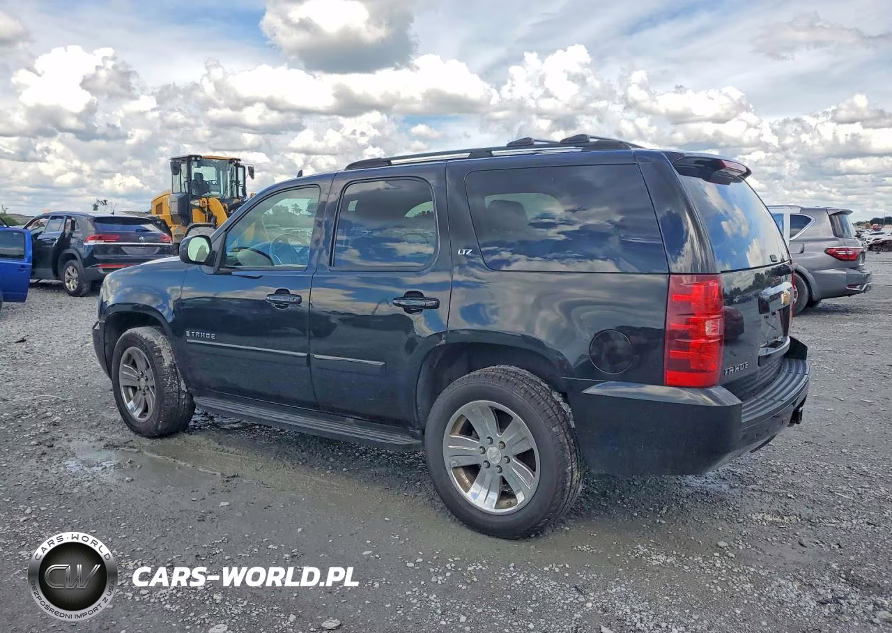 2007 Chevrolet Tahoe K1500 VIN:1GNFK13057J226097 - 2