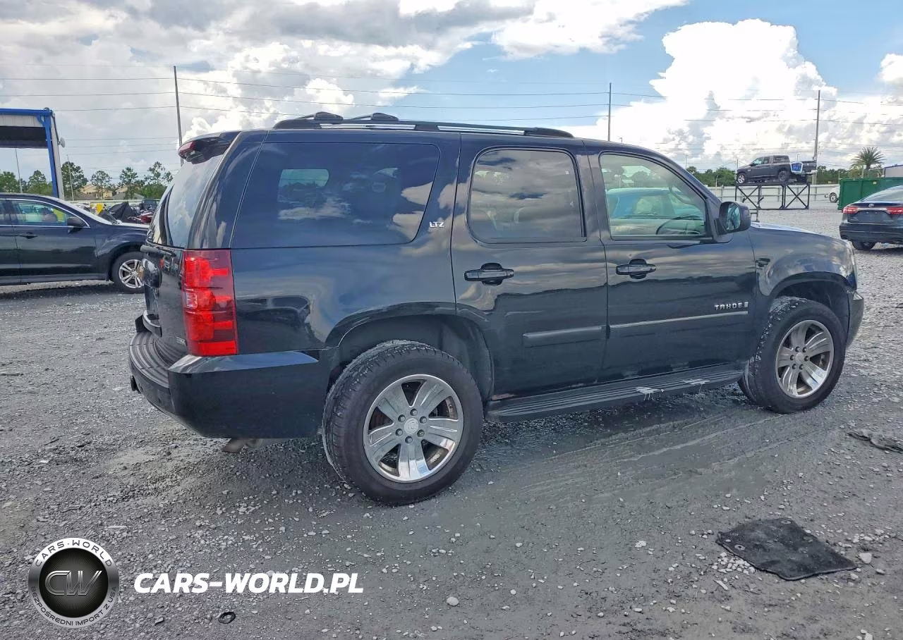 2007 Chevrolet Tahoe K1500 VIN:1GNFK13057J226097 - 3
