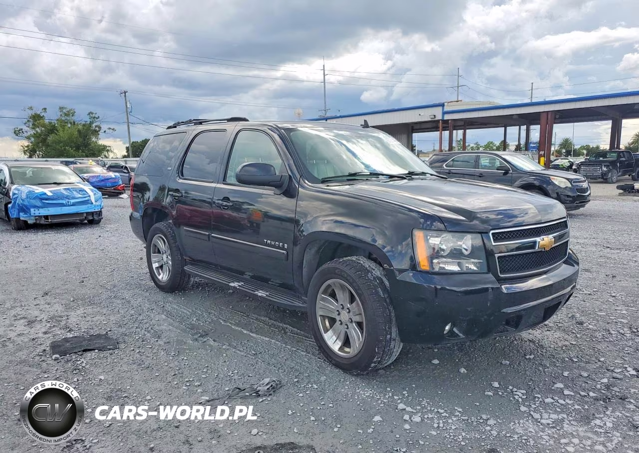2007 Chevrolet Tahoe K1500 VIN:1GNFK13057J226097 - 4