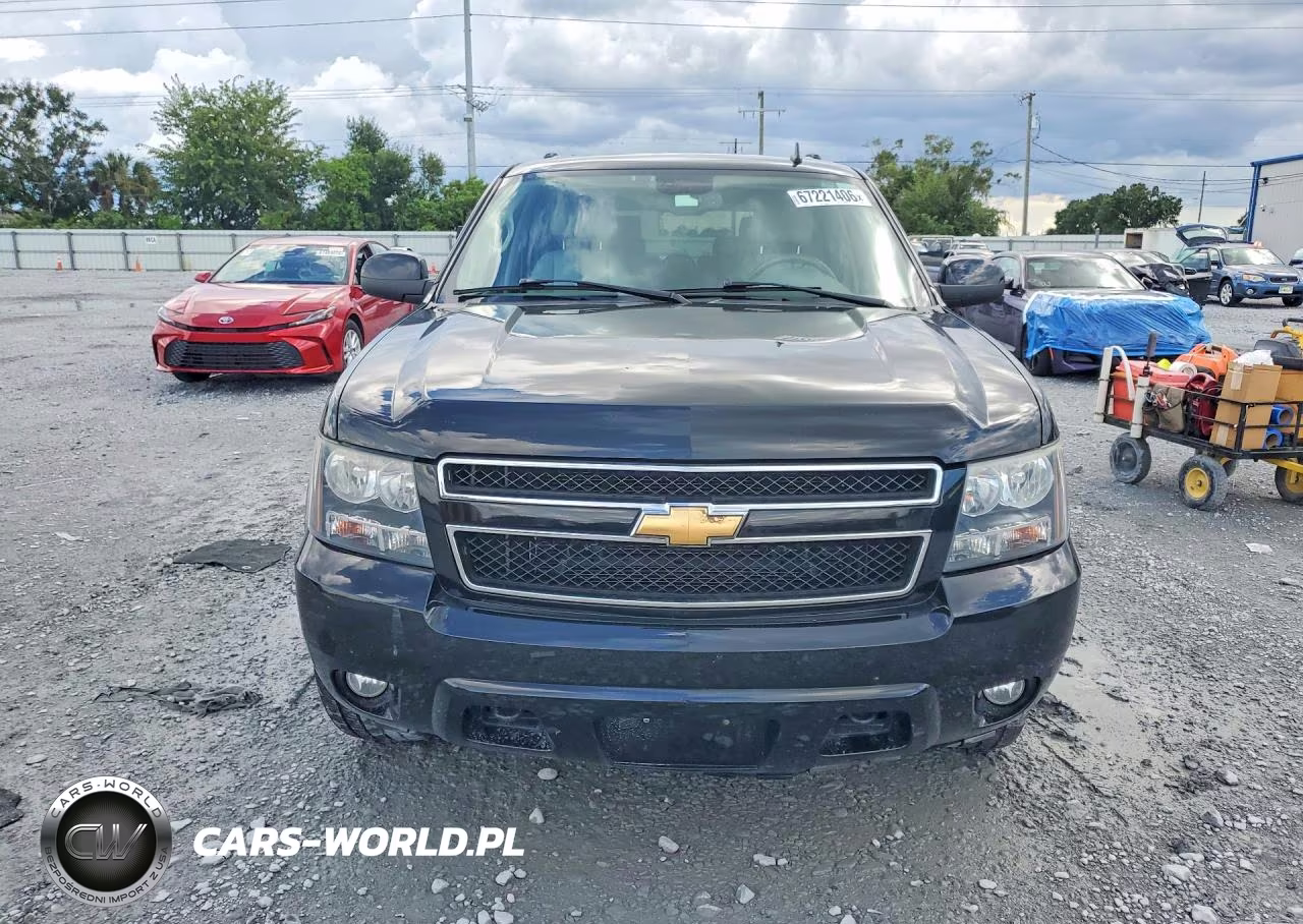 2007 Chevrolet Tahoe K1500 VIN:1GNFK13057J226097 - 5