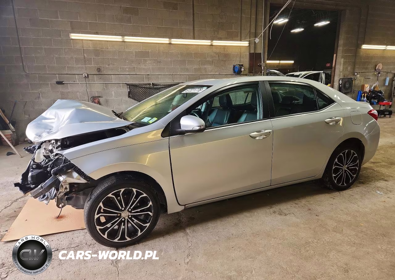 2015 Toyota Corolla S Plus