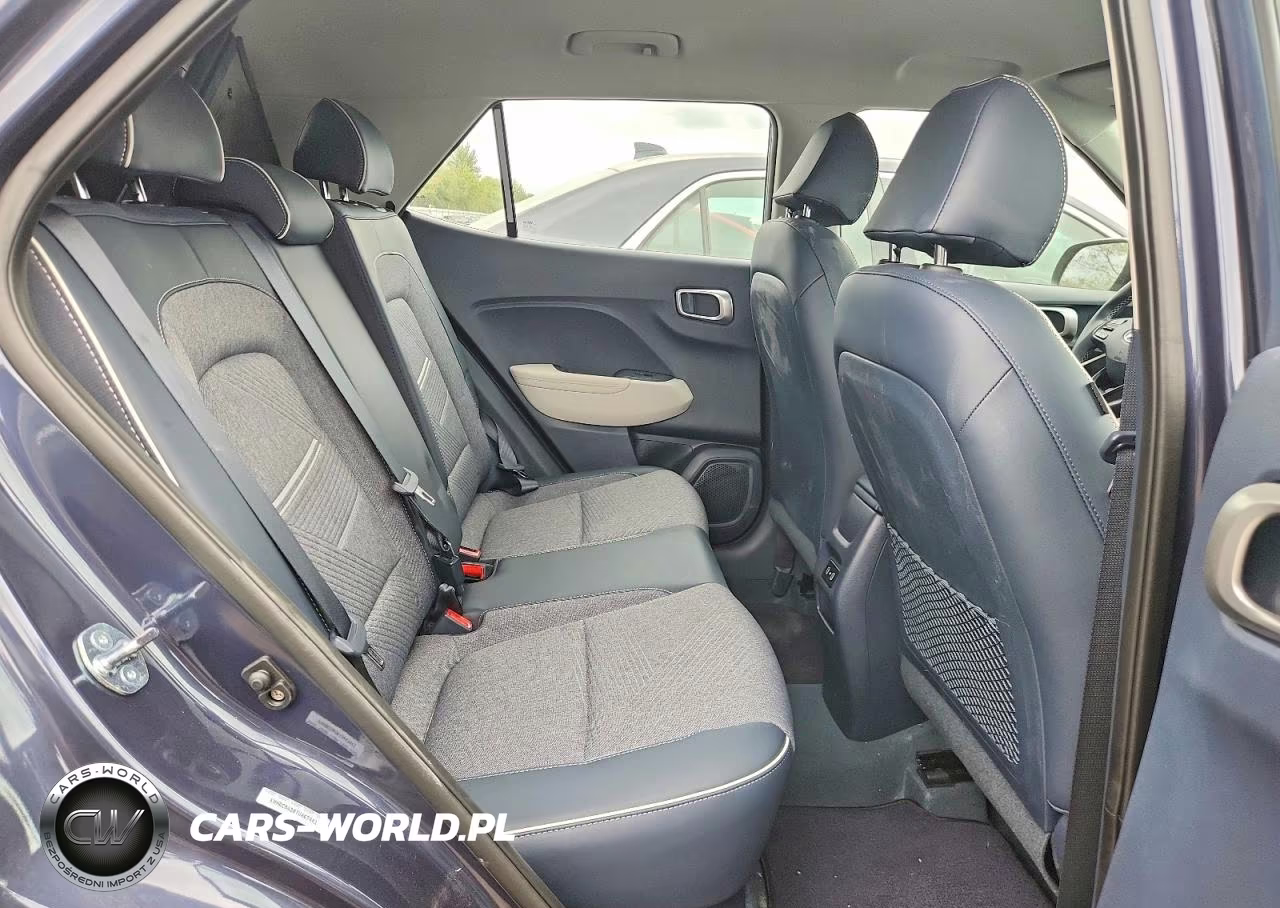 2026 Hyundai Venue Sel VIN:KMHRC8A38TU467441 - 10