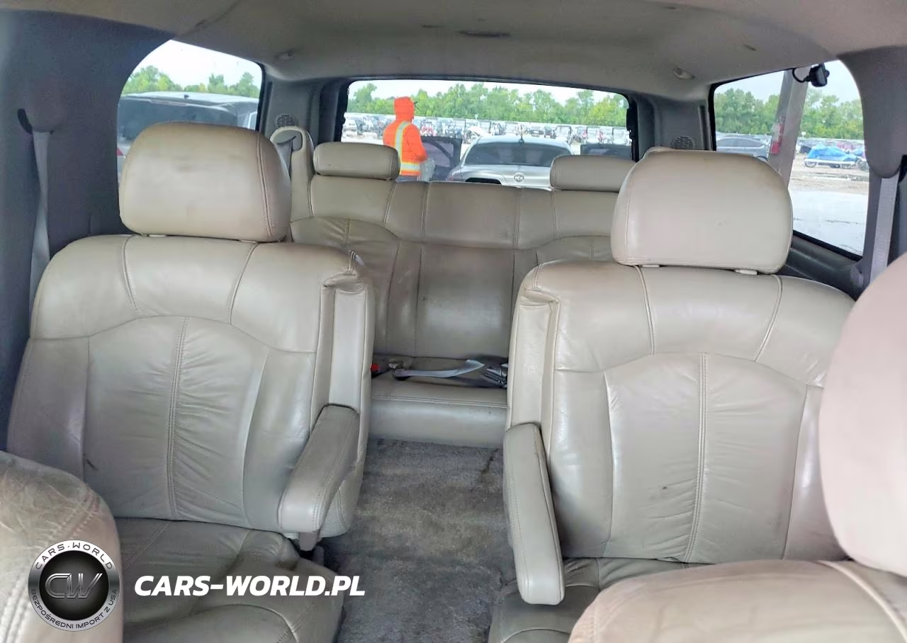 2001 Chevrolet Suburban K1500 VIN:1GNFK16TX1J278595 - 10