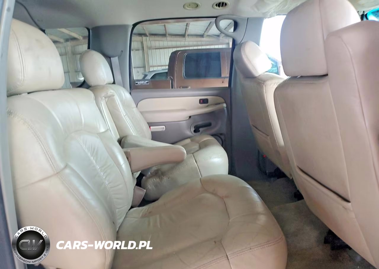 2001 Chevrolet Suburban K1500 VIN:1GNFK16TX1J278595 - 11