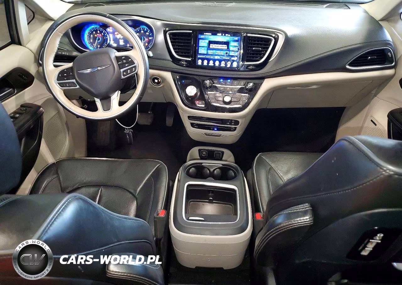2017 Chrysler Pacifica Limited VIN:2C4RC1GG2HR727536 - 8
