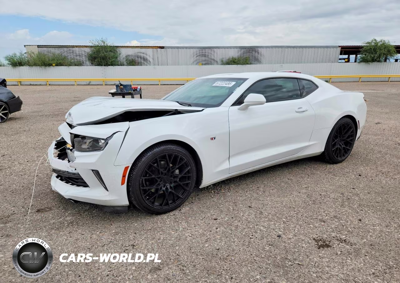2018 Chevrolet Camaro Lt VIN:1G1FC1RX1J0166822 - 1