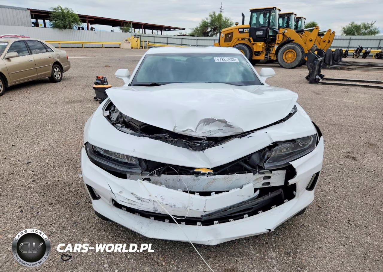 2018 Chevrolet Camaro Lt VIN:1G1FC1RX1J0166822 - 5
