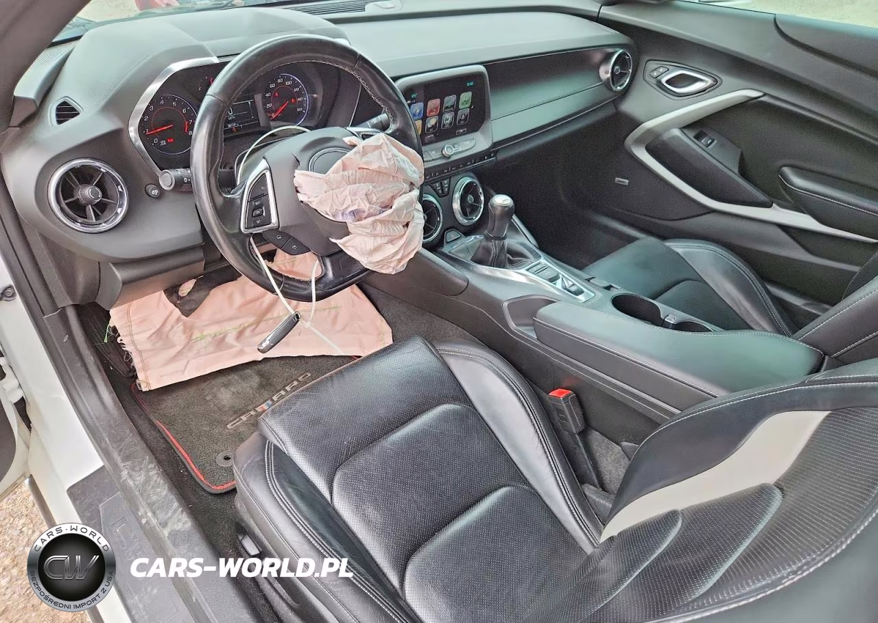 2018 Chevrolet Camaro Lt VIN:1G1FC1RX1J0166822 - 8