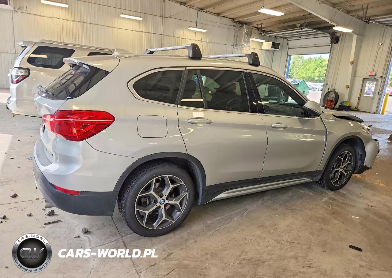 2018 BMW X1 xDrive28I VIN:WBXHT3C34J5L33469 - 3