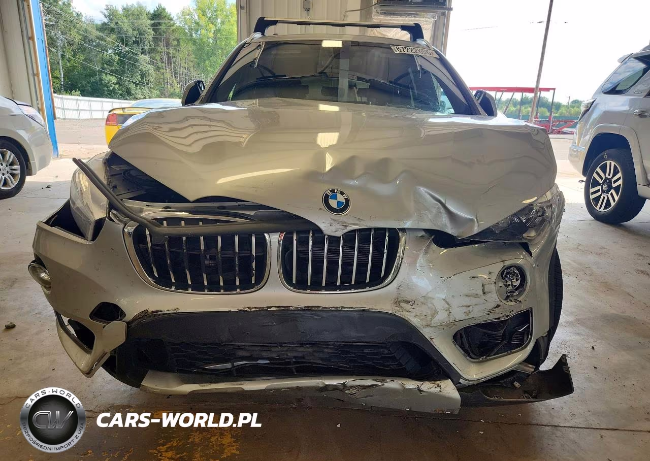 2018 BMW X1 xDrive28I VIN:WBXHT3C34J5L33469 - 5