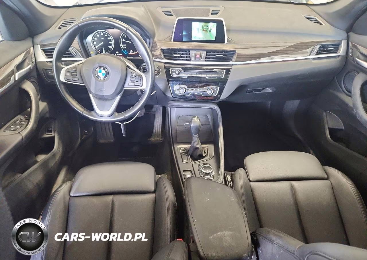 2018 BMW X1 xDrive28I VIN:WBXHT3C34J5L33469 - 8