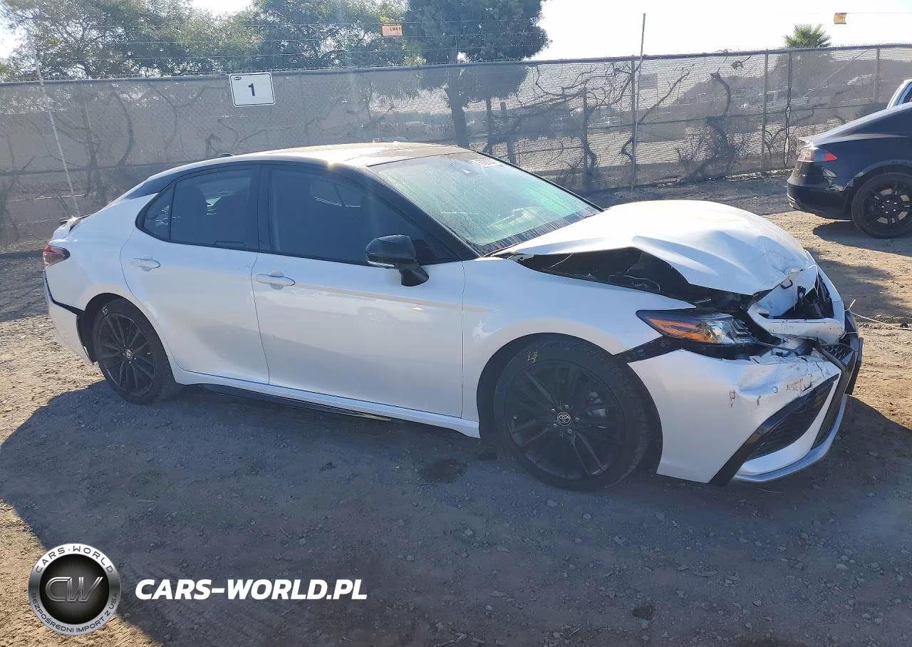 2022 Toyota Camry Xse V6 VIN:4T1KZ1AK4NU064364 - 4