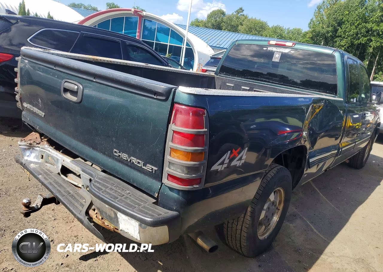 2002 Chevrolet Silverado K1500 VIN:1GCEK19T02E249620 - 3