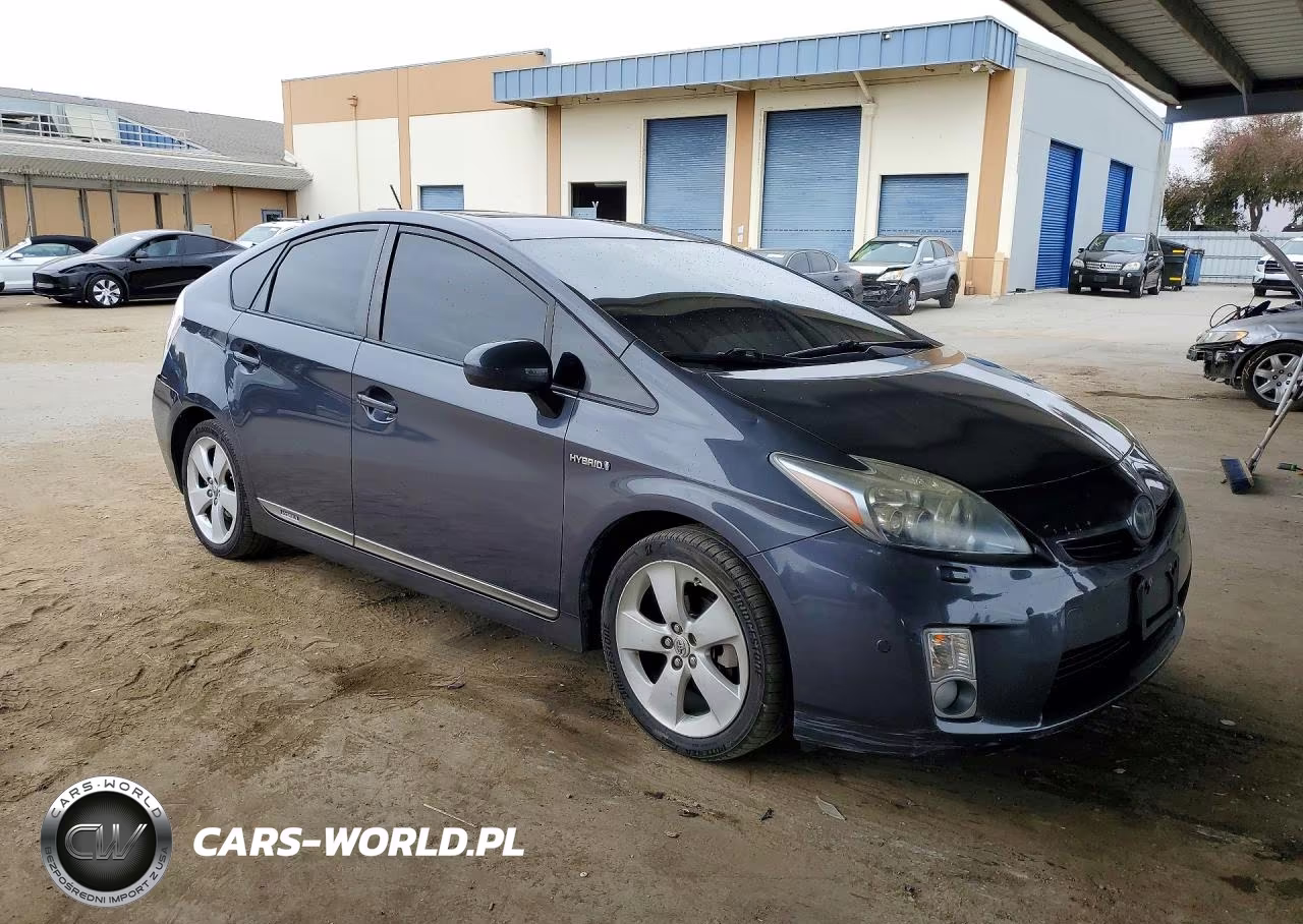 2010 Toyota Prius V VIN:JTDKN3DU3A0235258 - 4
