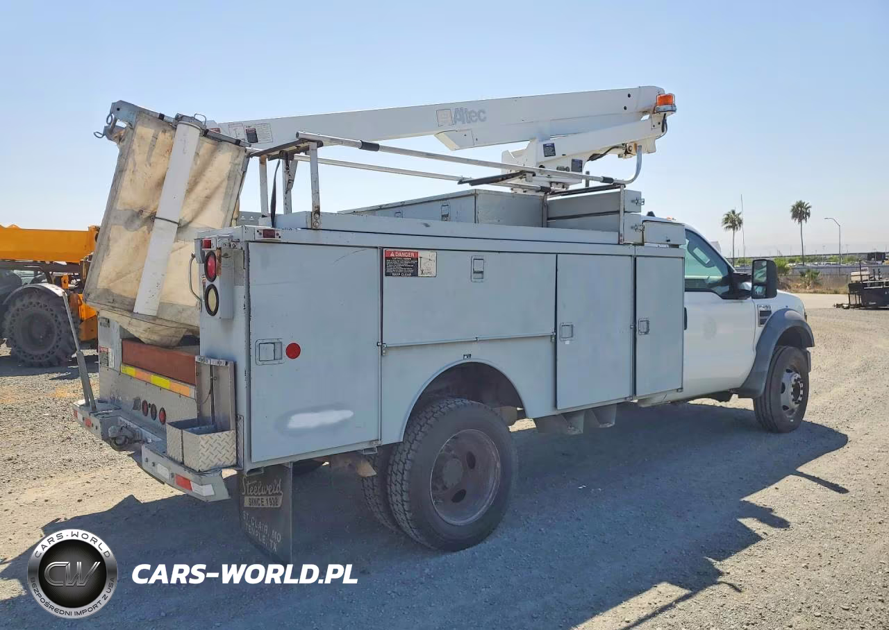2008 Ford F450 Super Duty Bucket Truck VIN:1FD4F46Y58EC32494 - 3