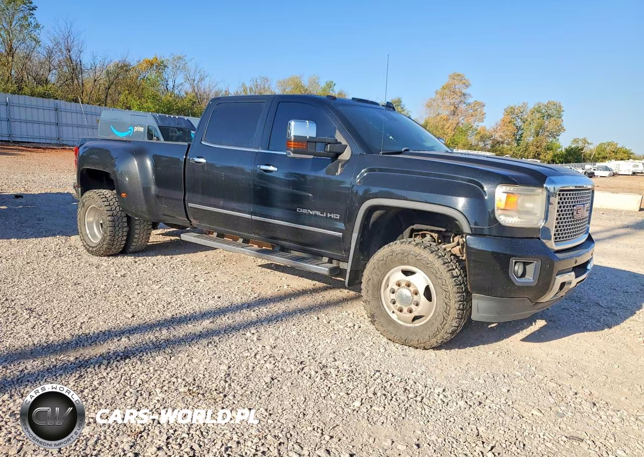 2015 GMC Sierra K3500 Denali VIN:1GT424E81FF576798 - 4