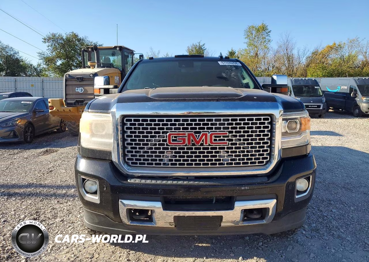 2015 GMC Sierra K3500 Denali VIN:1GT424E81FF576798 - 5