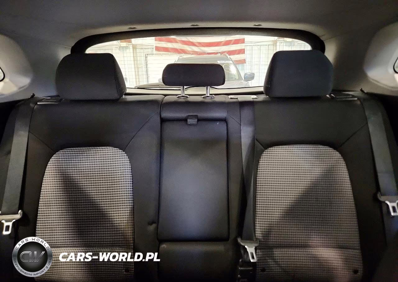 2020 Hyundai Kona Se VIN:KM8K12AA8LU538334 - 10