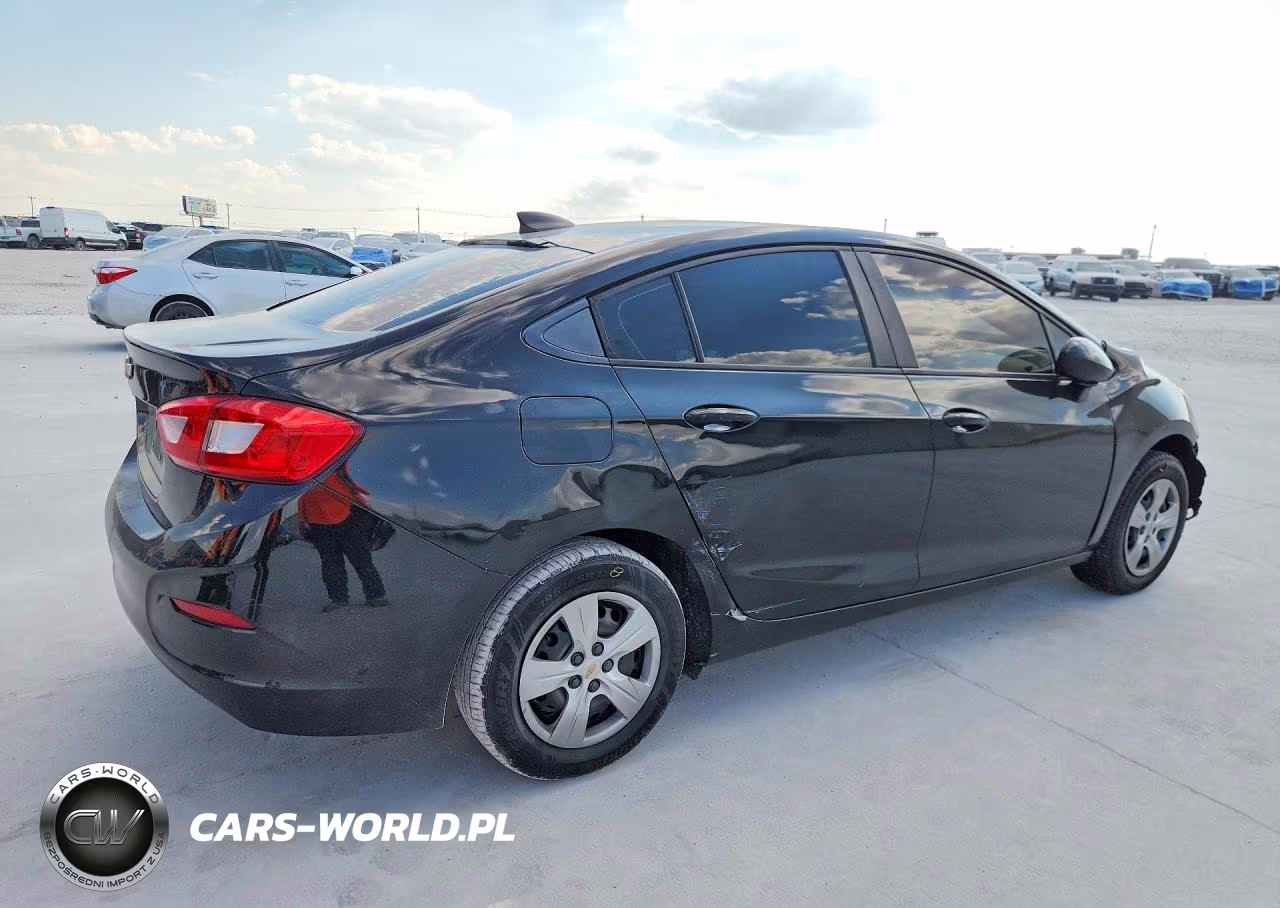 2018 Chevrolet Cruze Ls VIN:1G1BC5SM3J7236625 - 3