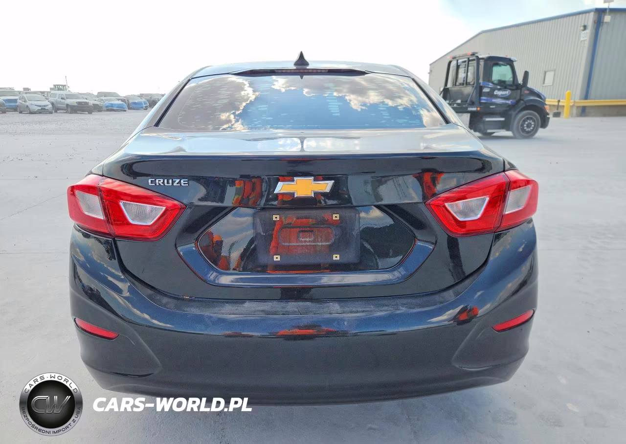 2018 Chevrolet Cruze Ls VIN:1G1BC5SM3J7236625 - 6