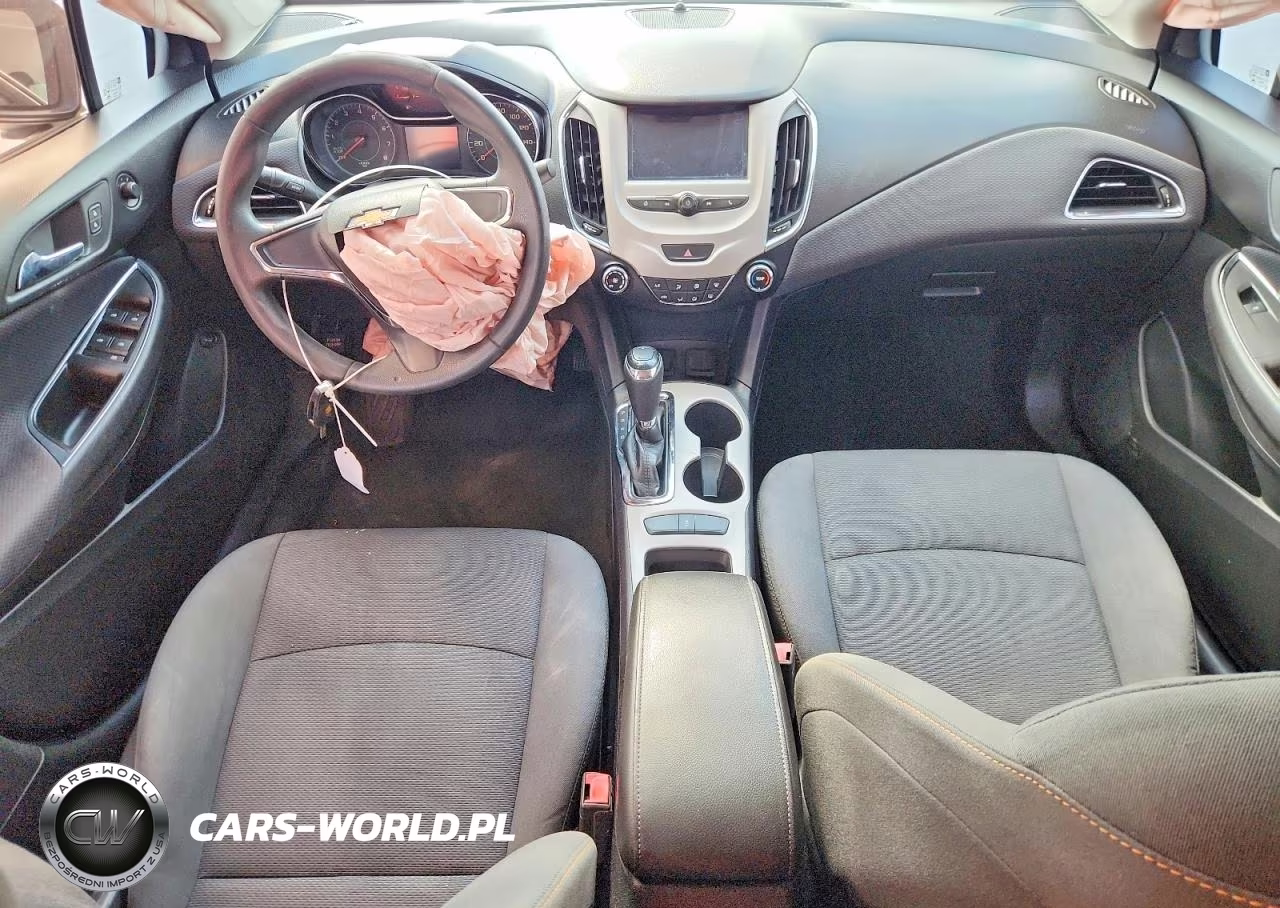2018 Chevrolet Cruze Ls VIN:1G1BC5SM3J7236625 - 8