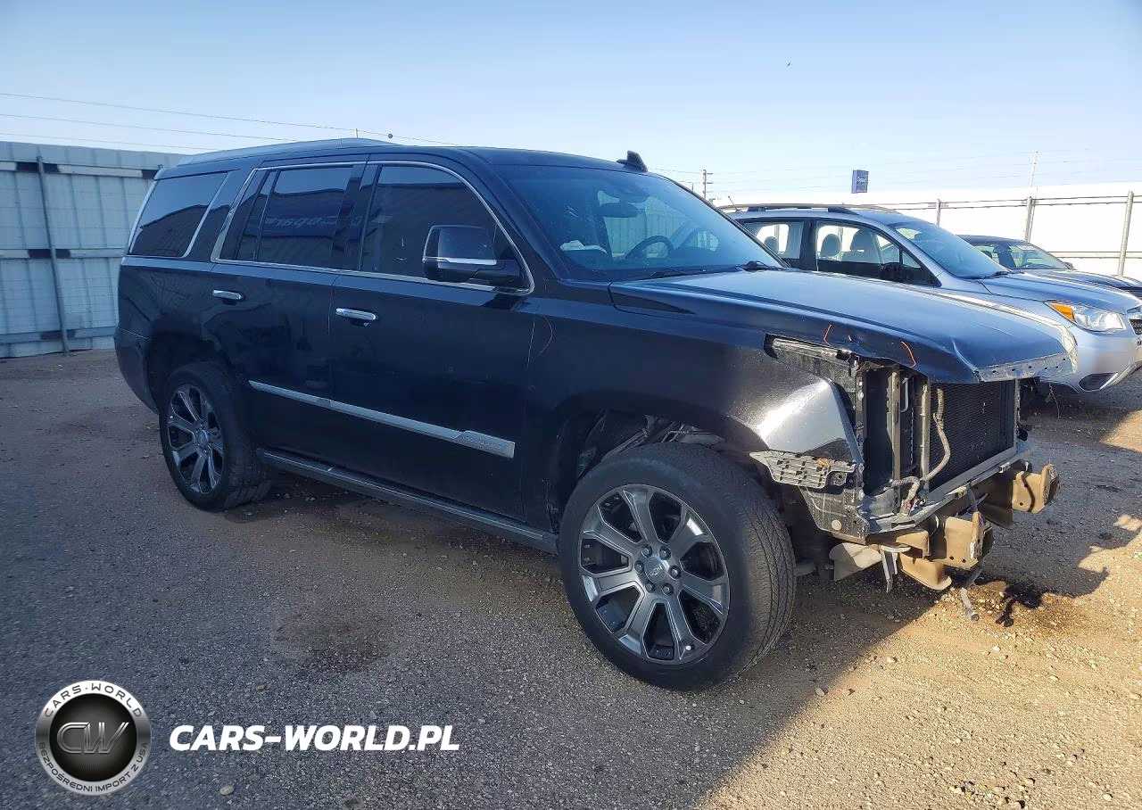 2017 Cadillac Escalade Premium Luxury VIN:1GYS4CKJ1HR370864 - 4
