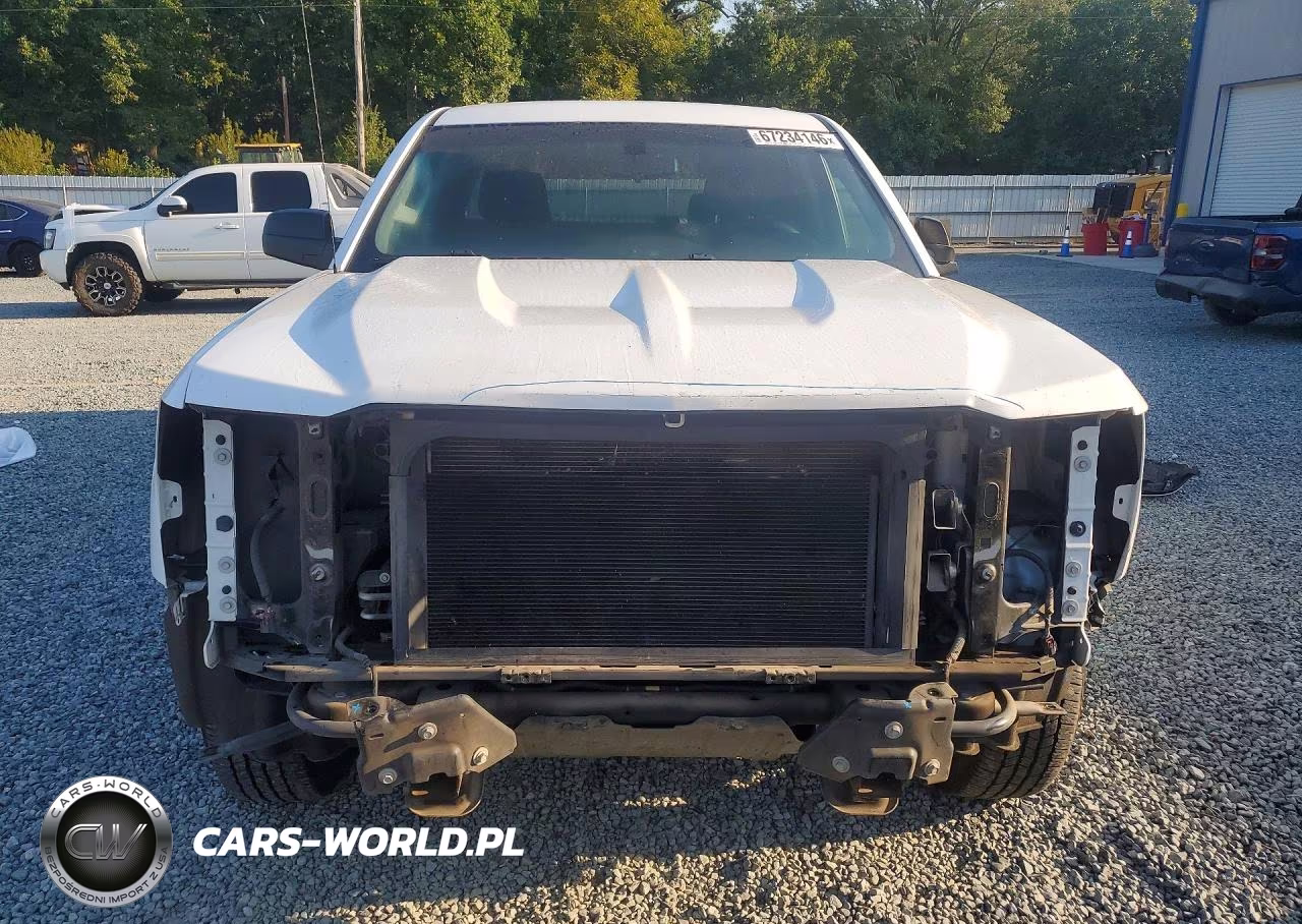 2018 Chevrolet Silverado C1500 VIN:1GCRCNEH6JZ353754 - 5