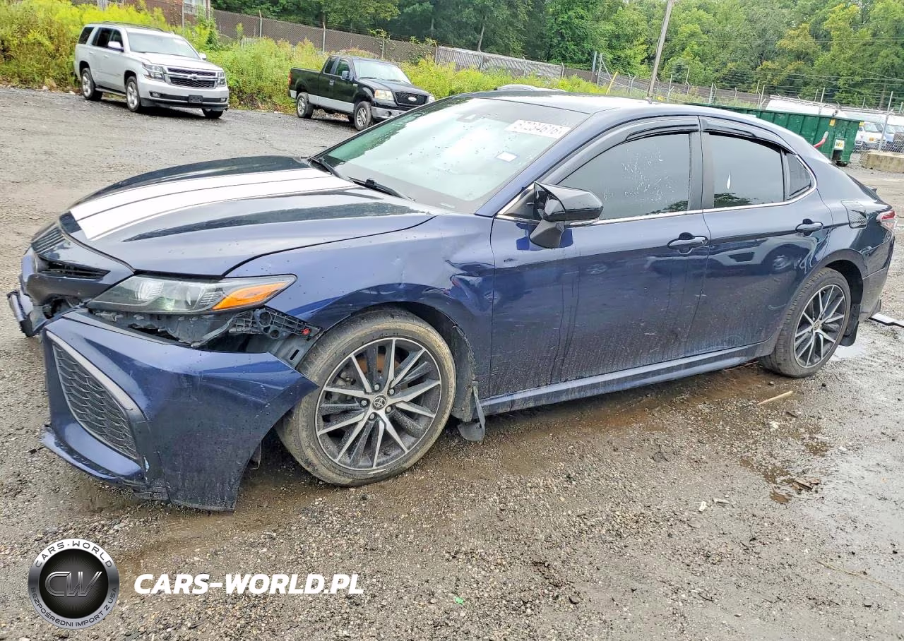 2022 Toyota Camry Se