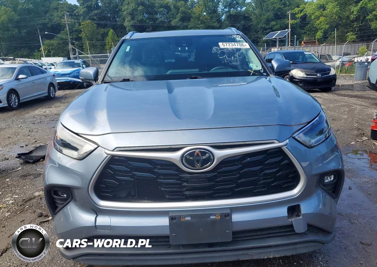 2021 Toyota Highlander Xle VIN:5TDHZRBH2MS133619 - 5