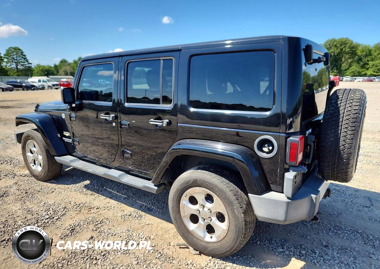 2015 Jeep Wrangler Unlimited Sahara VIN:1C4BJWEG7FL732776 - 2