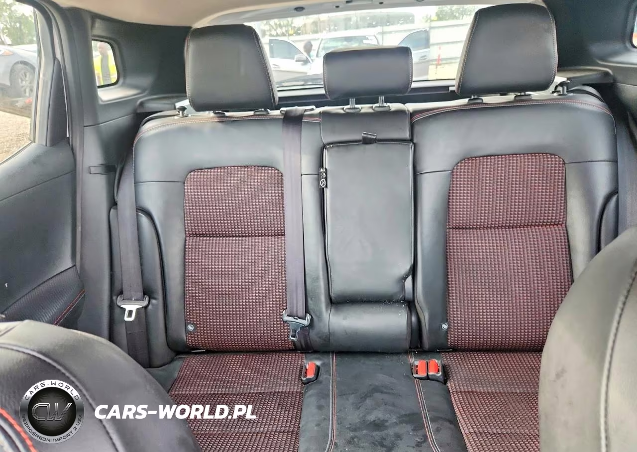 2025 Nissan Kicks Sr VIN:3N8AP6DA9SL326363 - 10