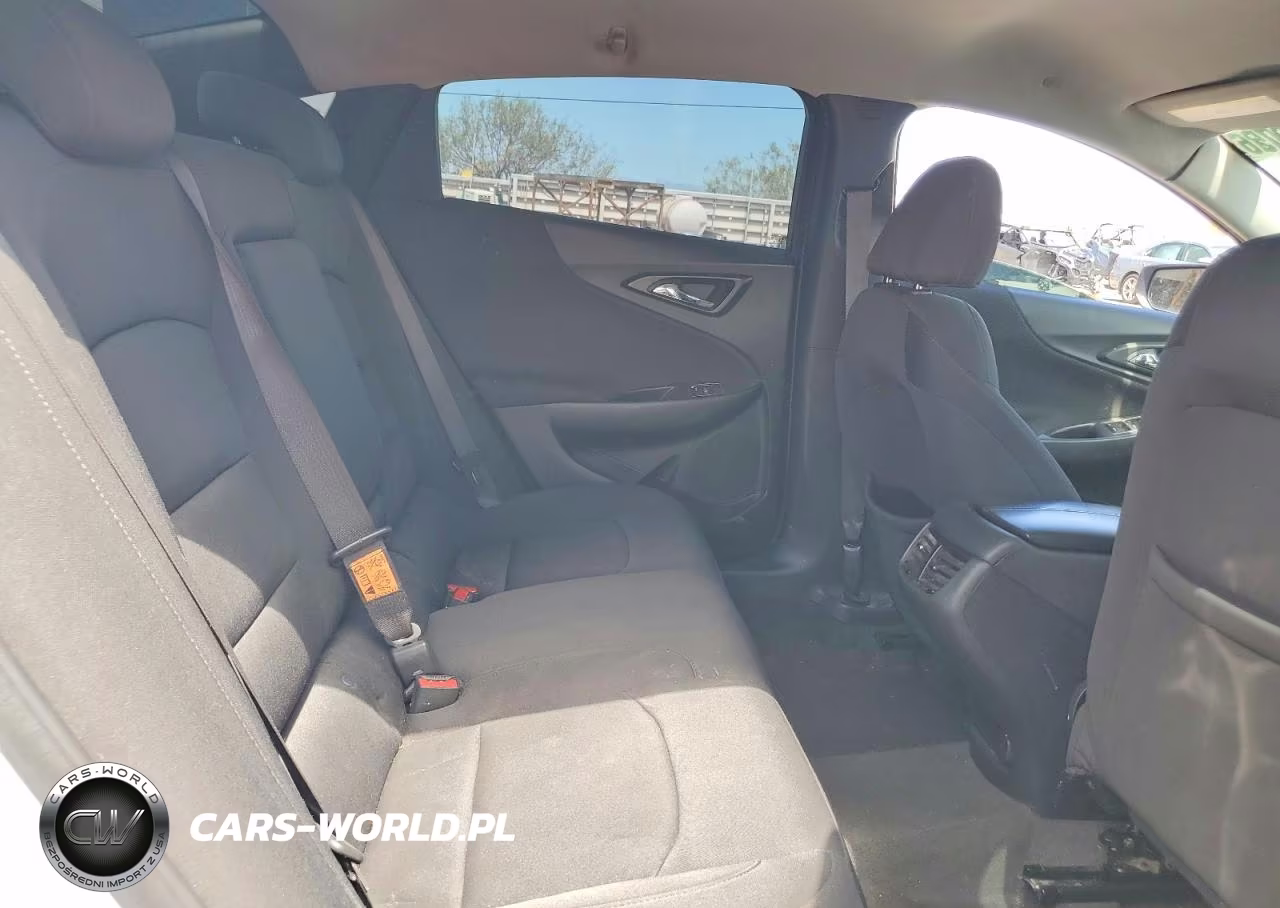 2020 Chevrolet Malibu Lt VIN:1G1ZD5ST0LF090132 - 10