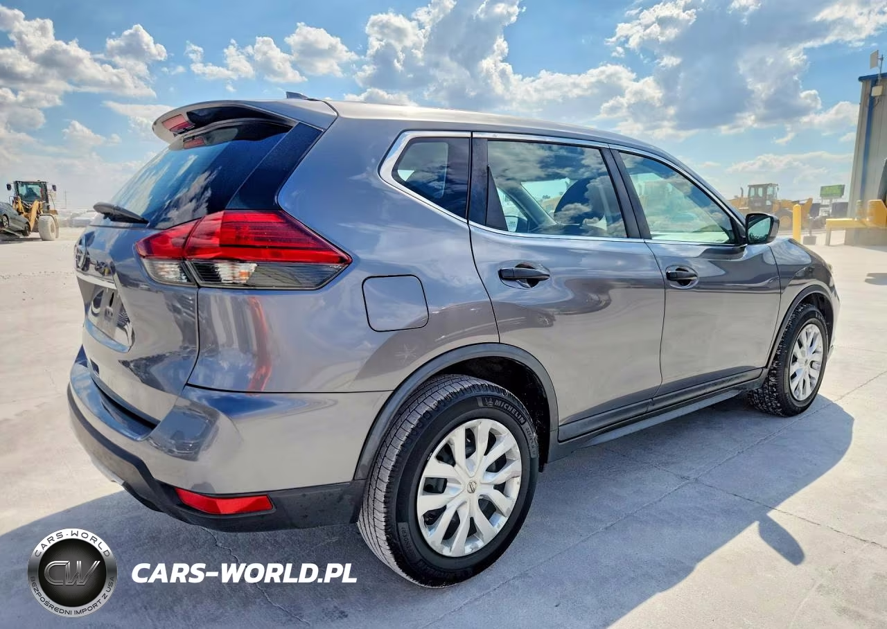 2017 Nissan Rogue S VIN:KNMAT2MT4HP569092 - 3