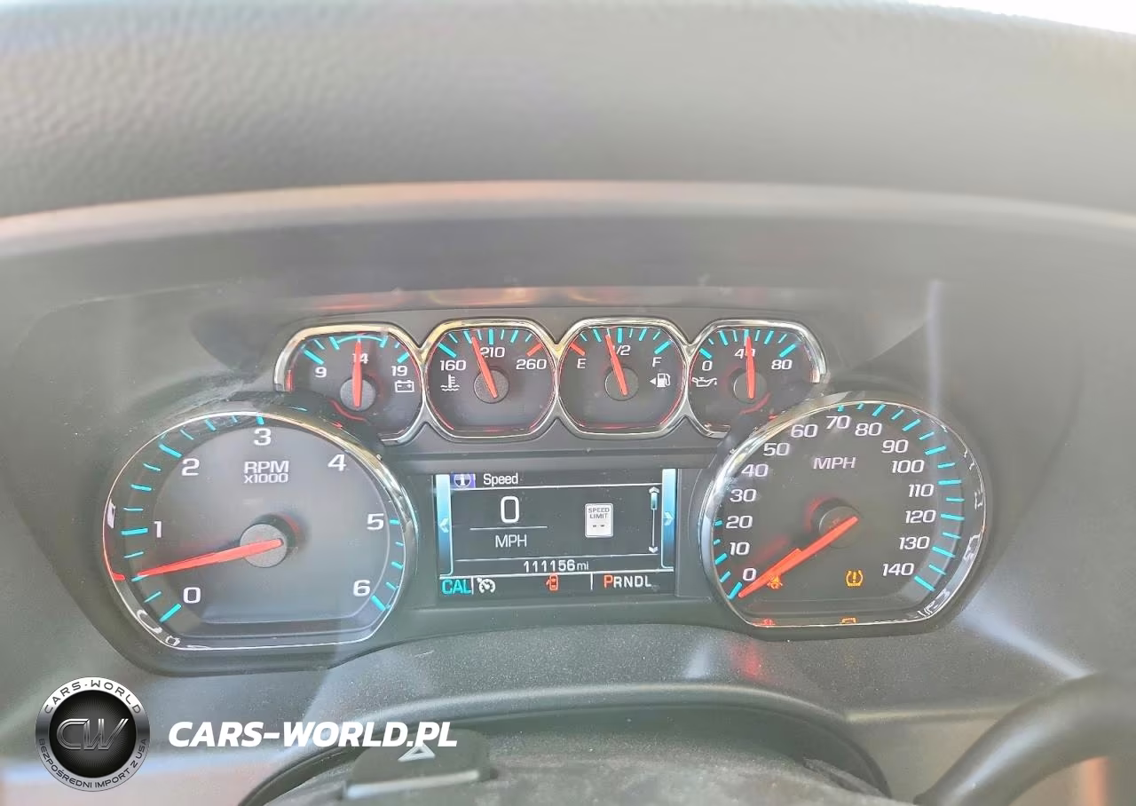 2018 Chevrolet Silverado K1500 Lt VIN:3GCUKREC3JG295157 - 9