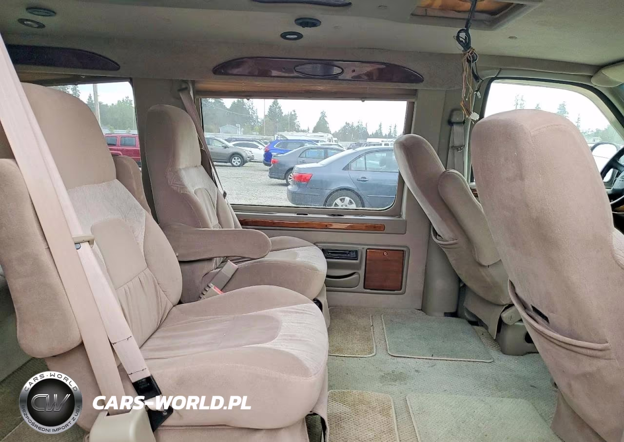 2001 Chevrolet Express 15 VIN:LOT-3-67236816 - 11