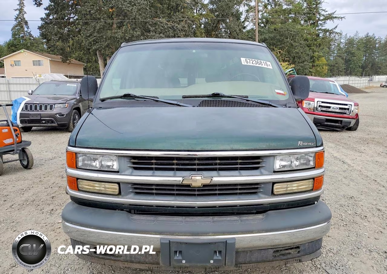 2001 Chevrolet Express 15 VIN:LOT-3-67236816 - 5